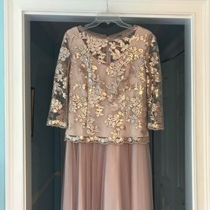 Elegant Mother of Bride dress